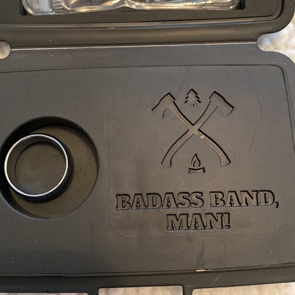 Manly Bands “The Clark Kent” Ring - Picture 8 of 8